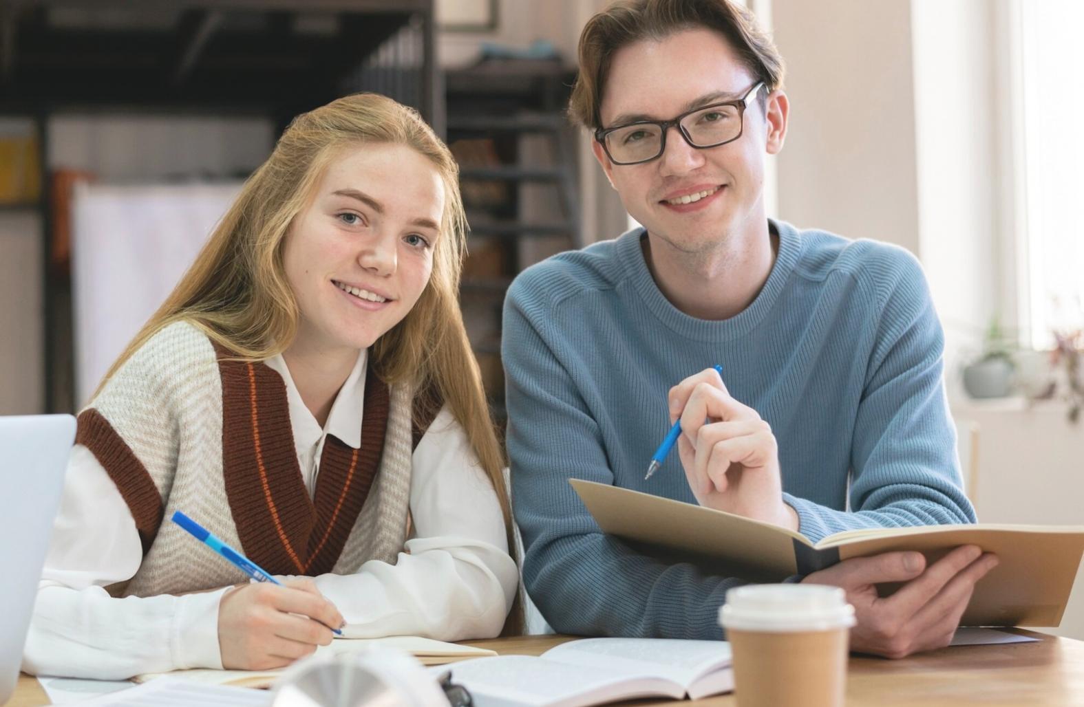 Flexible Lernumgebung für Altersvorsorge-Bildung mit modernen digitalen Tools